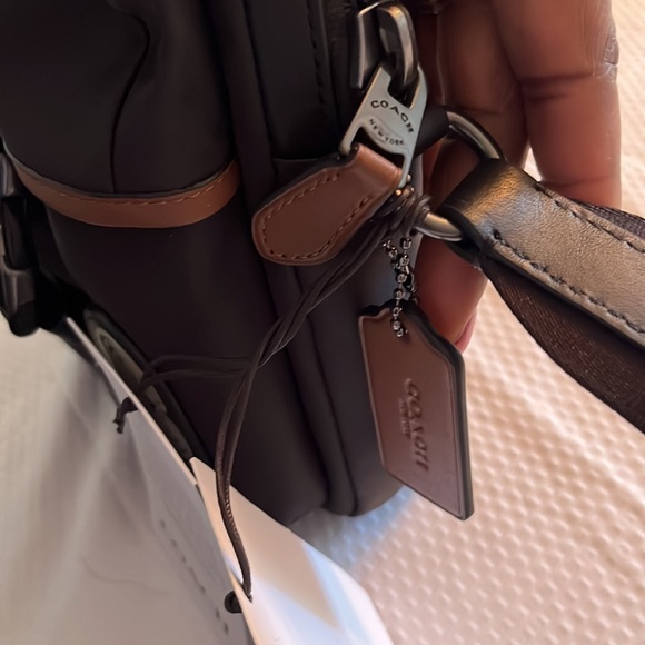 NWT COACH MAX CROSSBODY BLACK & BROWN - Picture 8 of 12